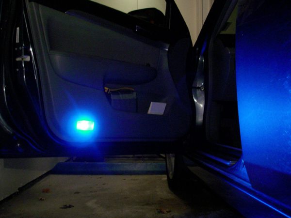 ampoule w5w bleu, ampoule w5w led bleu, ampoule led bleu interieur voiture-3