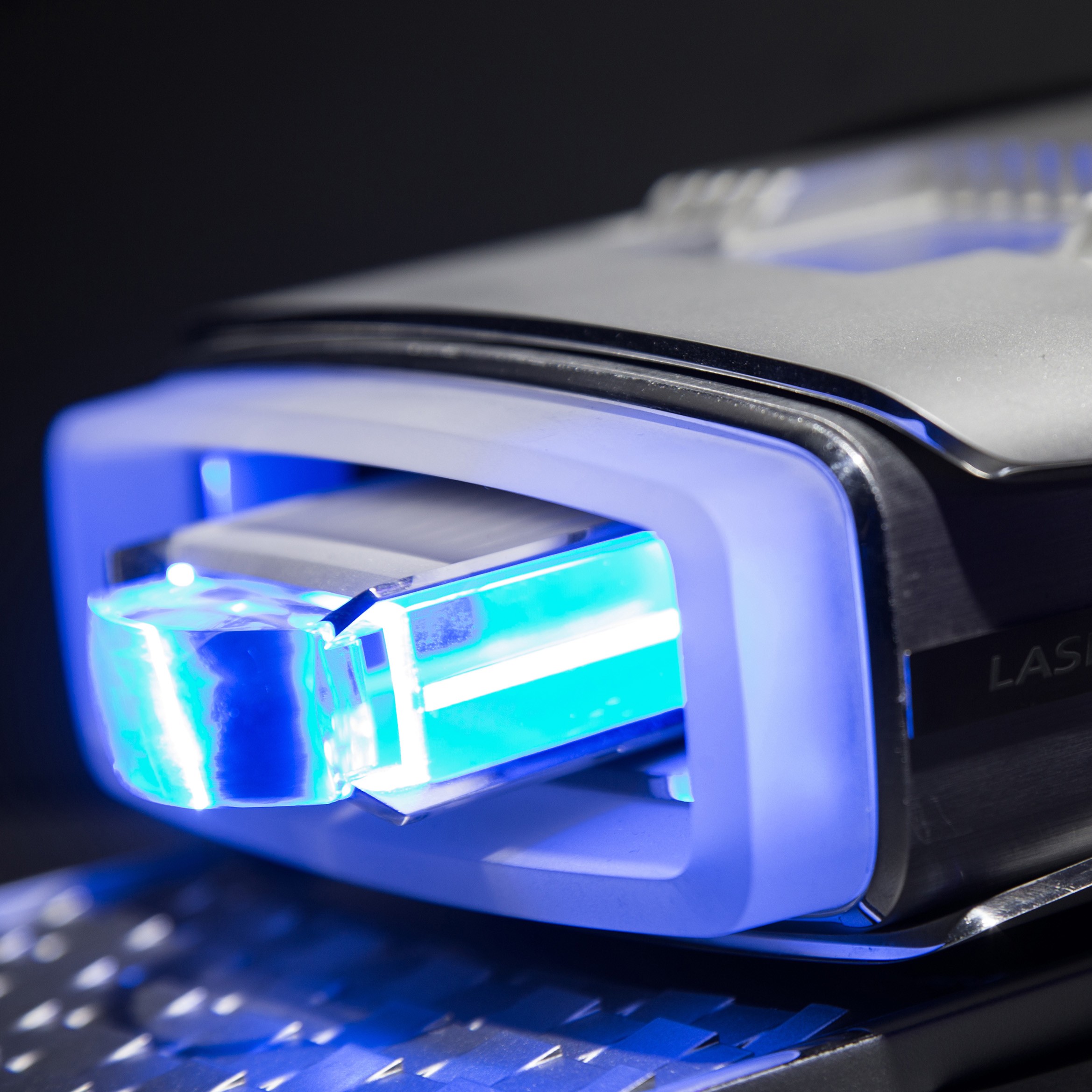 eclairage automobile laser -1